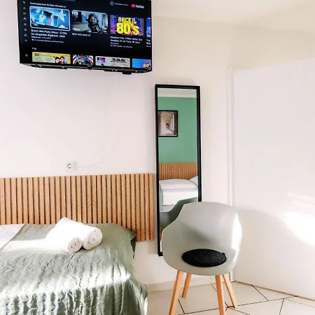 Апартаменты Janu-homes - 5 - 2 - 12 Betten - Boardinghouse Roemerstrasse