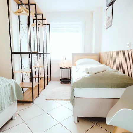 Апартаменты Janu-homes - 5 - 2 - 12 Betten - Boardinghouse Roemerstrasse Runkel