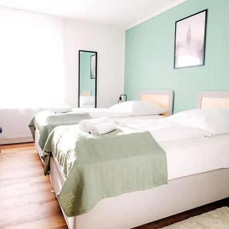 Апартаменты Janu-homes - 5 - 2 - 12 Betten - Boardinghouse Roemerstrasse
